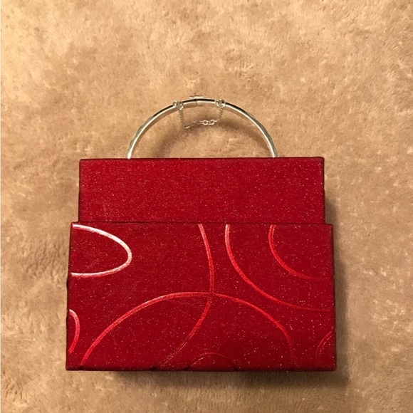 Bracelet - Picture 3 of 8